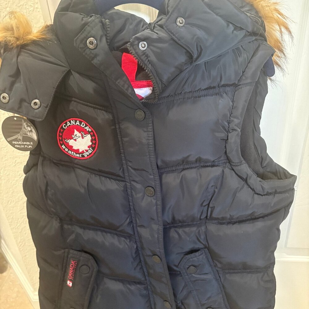 Women's Puffy Vest with detachable fur trimmed hood
